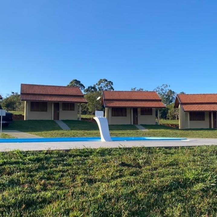 Pousada Epicurista Chales Capitólio Exteriör bild